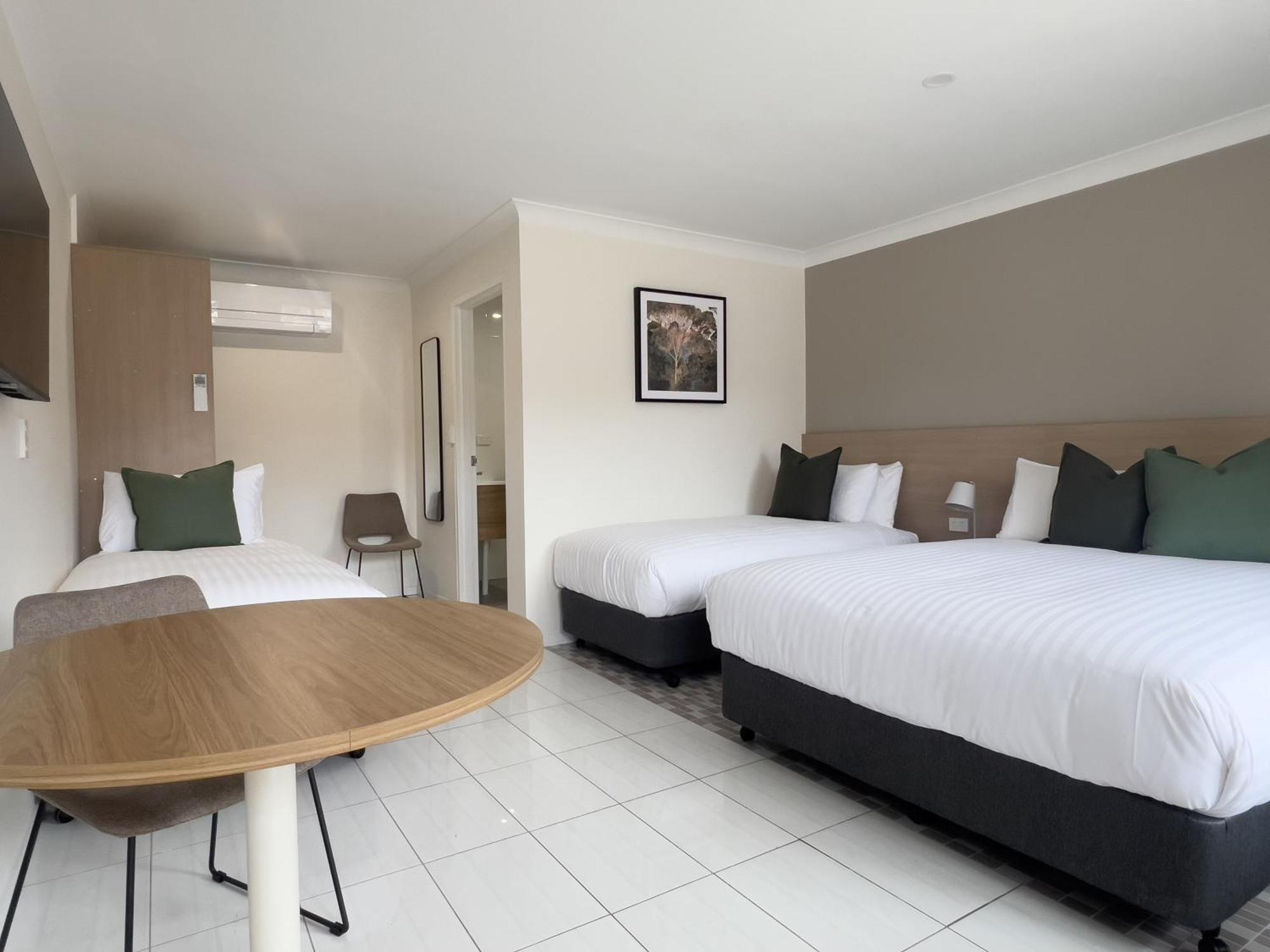 The Phoenix Artesian Spa Resort And Accommodation Moree Extérieur photo