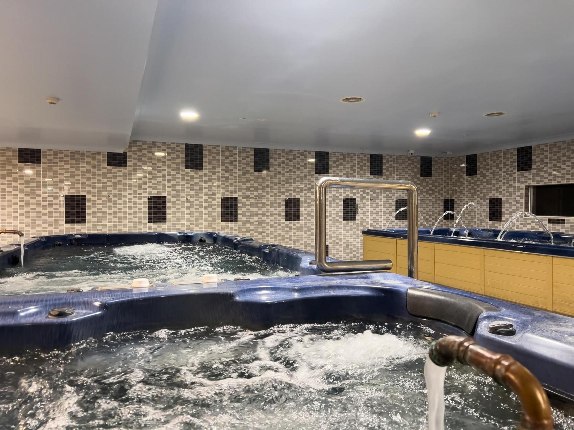 The Phoenix Artesian Spa Resort And Accommodation Moree Extérieur photo