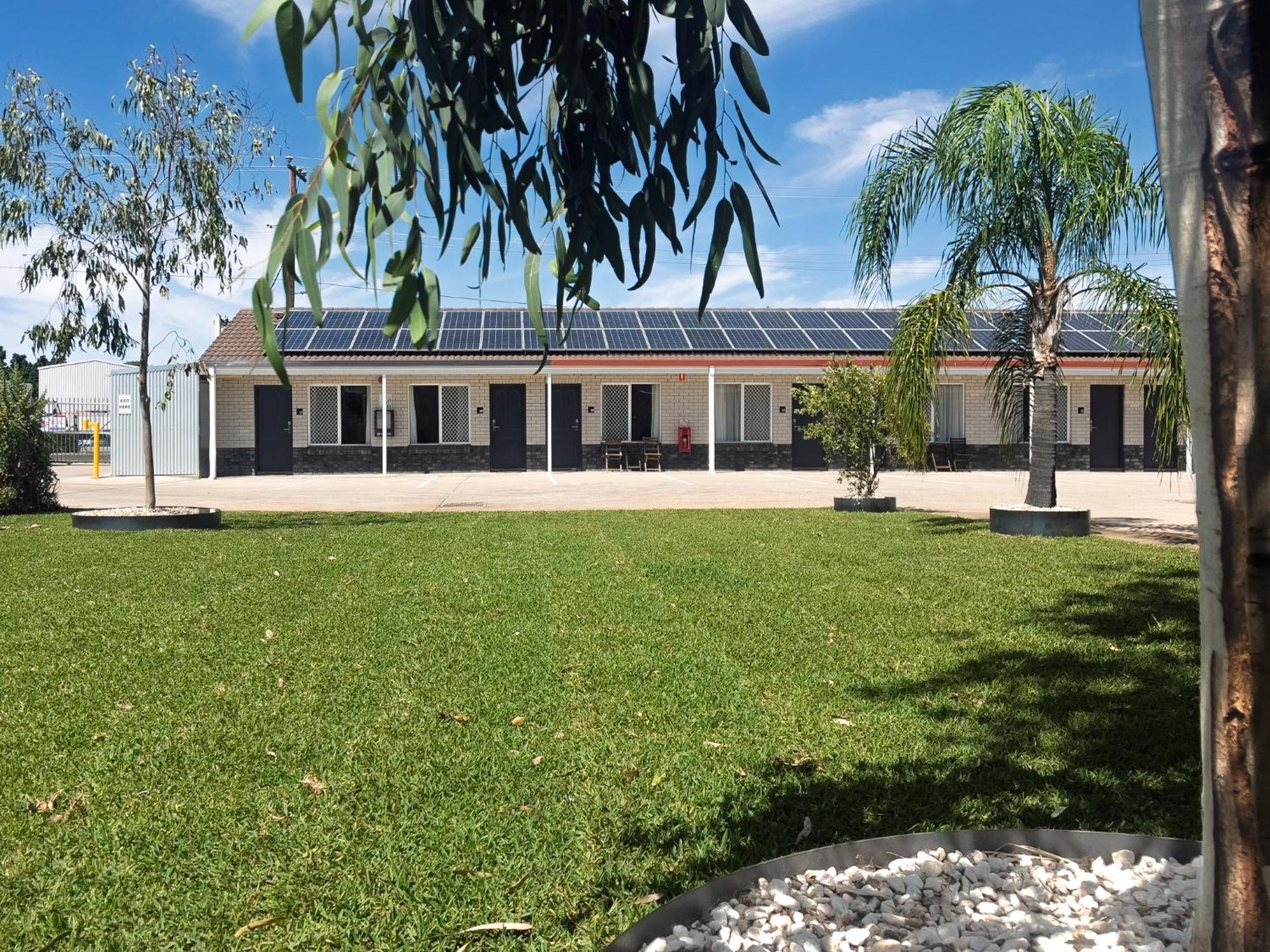 The Phoenix Artesian Spa Resort And Accommodation Moree Extérieur photo